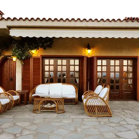 Marianna Villa *